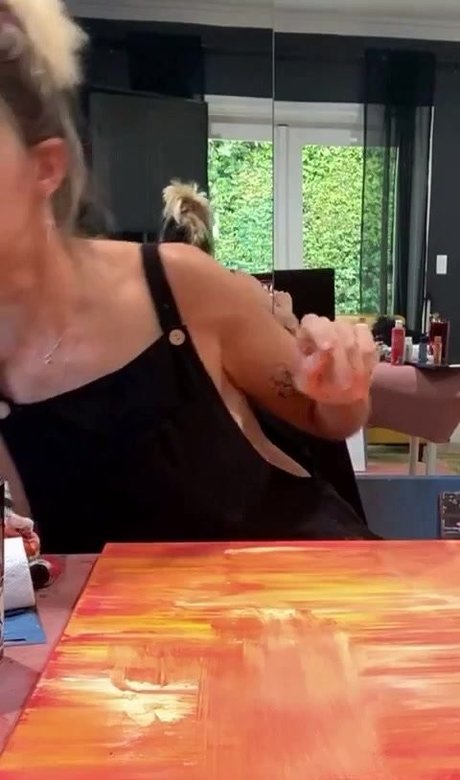 Gabbie Hanna photo 164