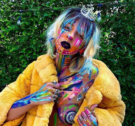 Gabbie Hanna photo 171