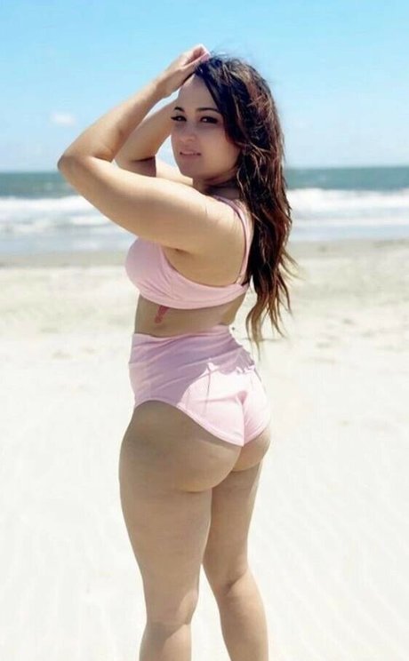 Gabby Ortiz photo 54