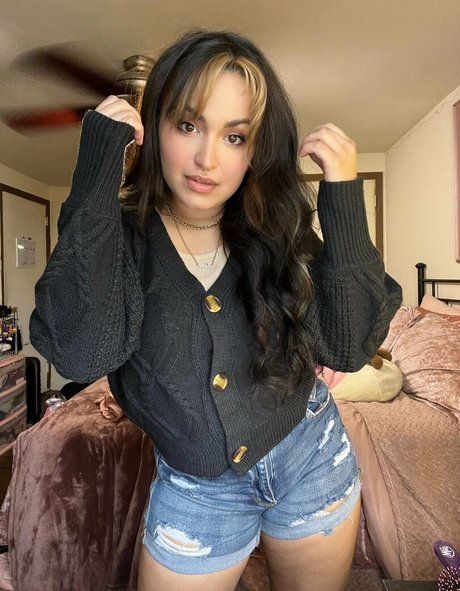 Gabby Ortiz photo 73