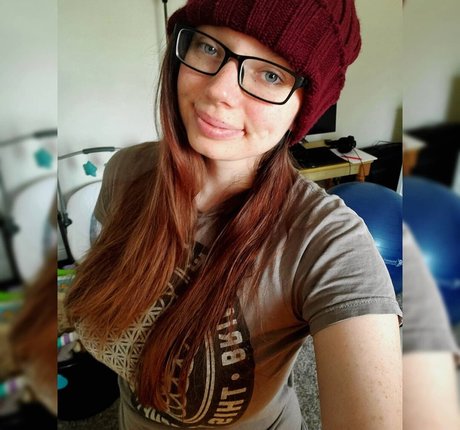 Gabby Swears photo 9