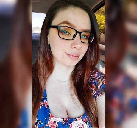 Gabby Swears photo 11