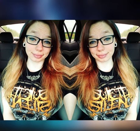 Gabby Swears photo 17