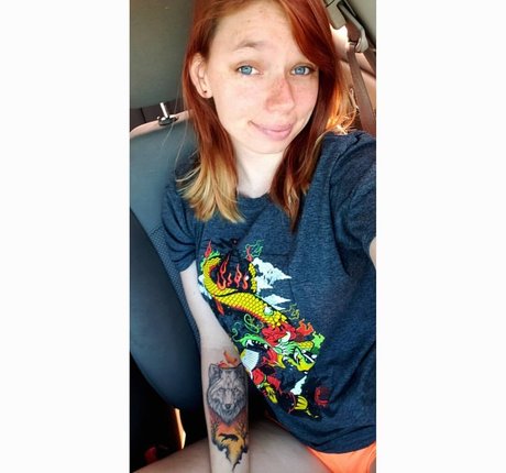 Gabby Swears photo 25