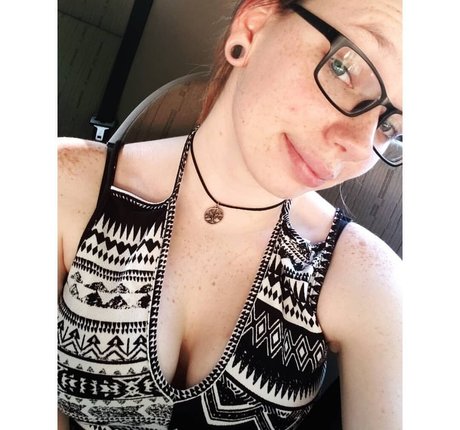 Gabby Swears photo 34