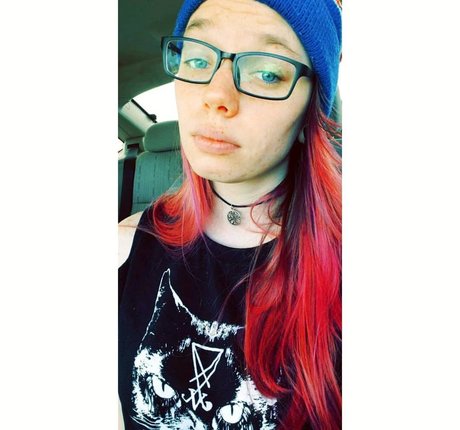 Gabby Swears photo 41