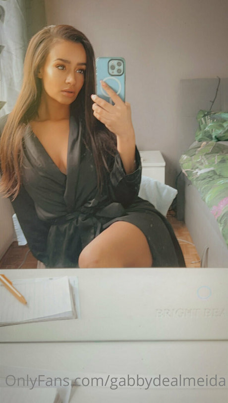 Gabbydealmeida photo 69