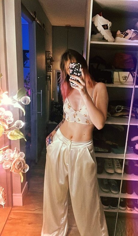 Gabi Cattuzzo photo 7