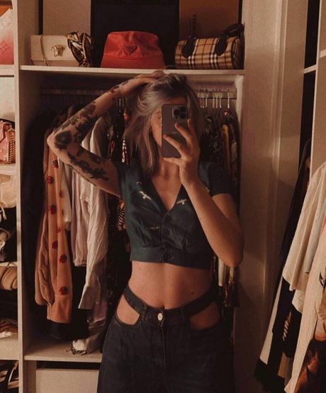 Gabi Cattuzzo photo 30