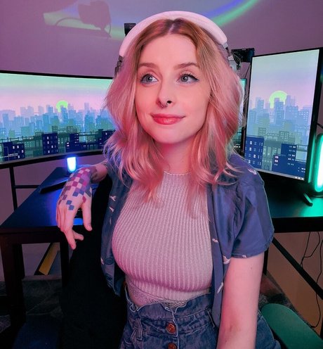 Gabi Cattuzzo photo 35