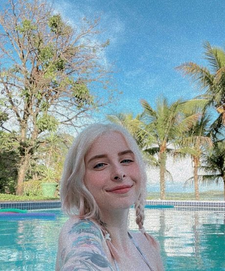 Gabi Cattuzzo photo 46