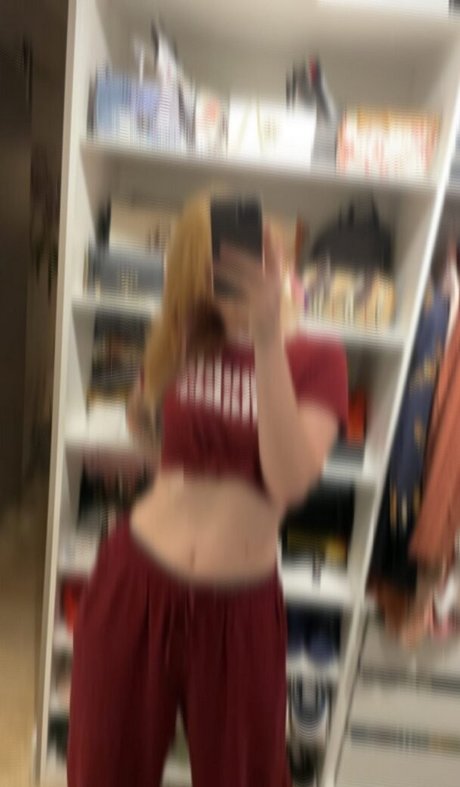 Gabi Cattuzzo photo 54