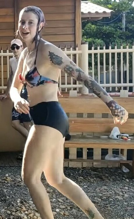 Gabi Cattuzzo photo 73