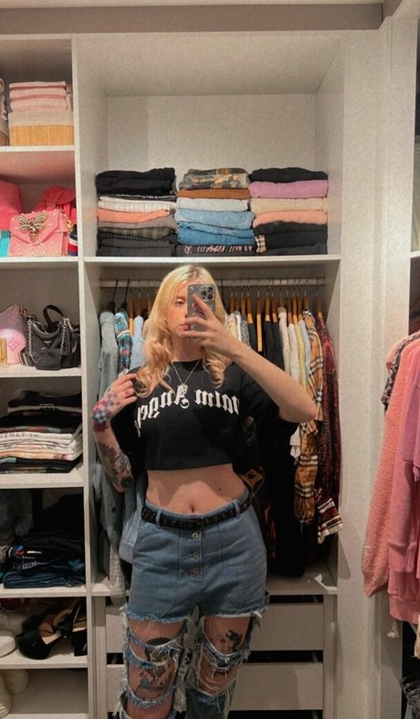 Gabi Cattuzzo photo 83