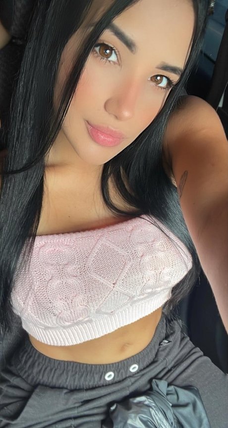 Gabriela Goncalves photo 1