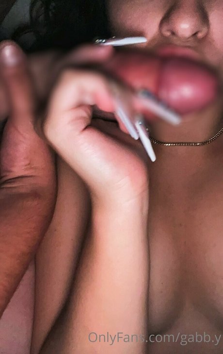 Gabriela Suarez photo 3