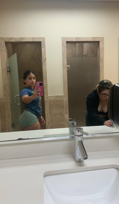 Gabrielamhdzz photo 5