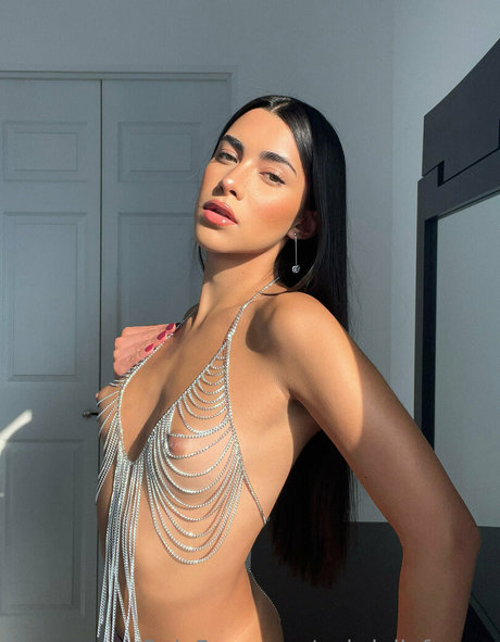 Gabrielle F Maya photo 9