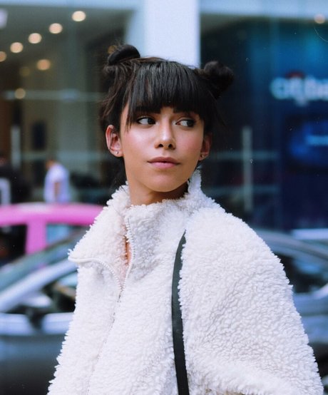 Gabrielle M photo 33