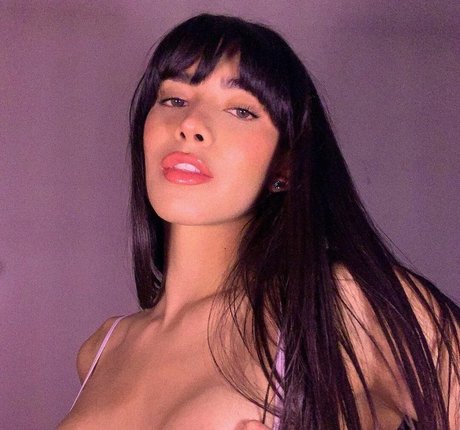 Gabrielle M photo 37