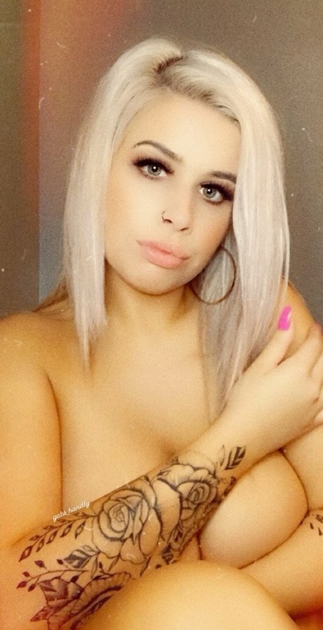 Gabrielle photo 18