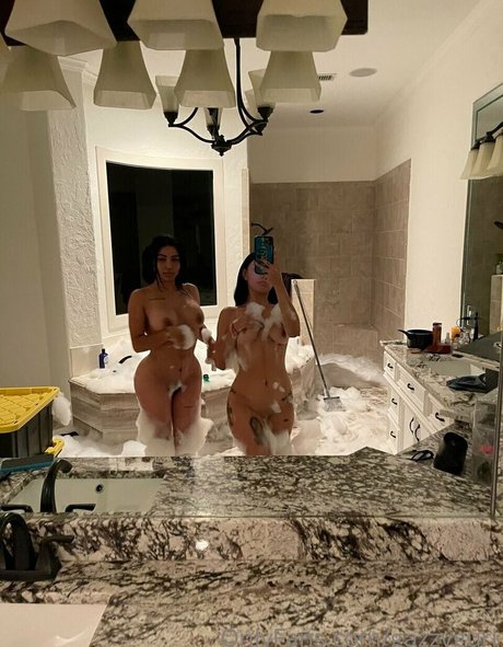 GazzyGurl photo 1
