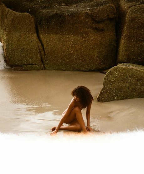 Geenah P photo 17