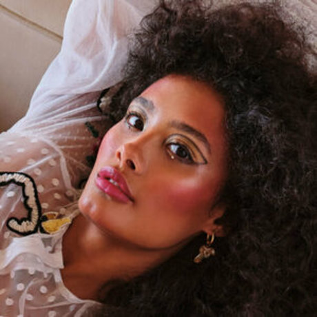 Geenah P photo 29