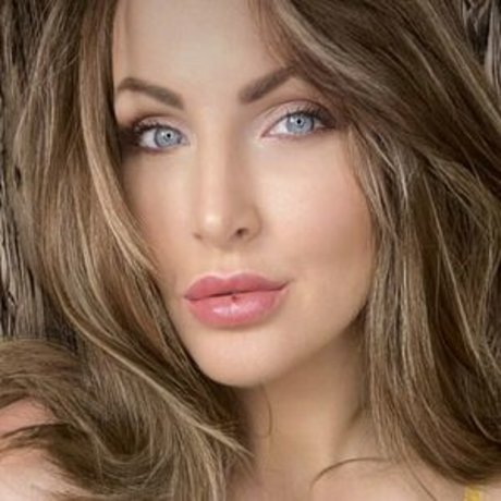 Georgie Lyall photo 20