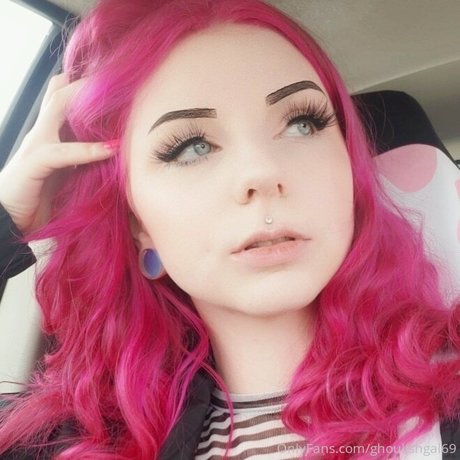 Nova Jade photo 8