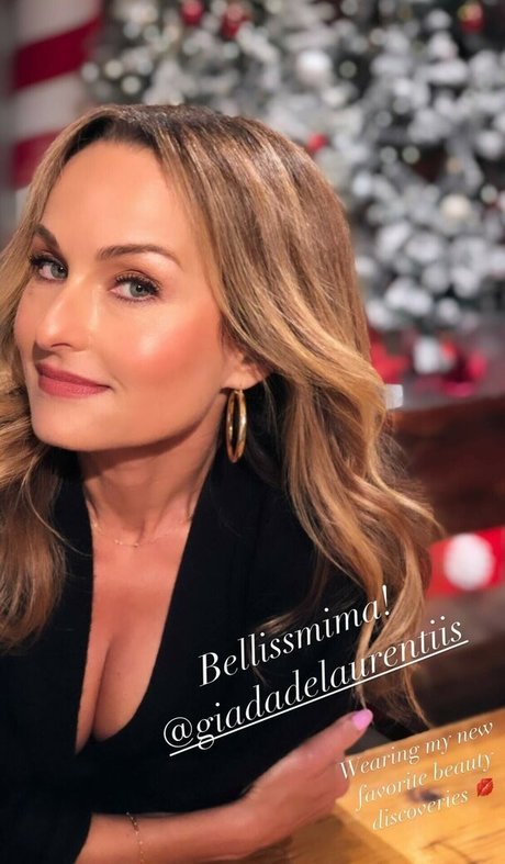 Giada De Laurentiis photo 26
