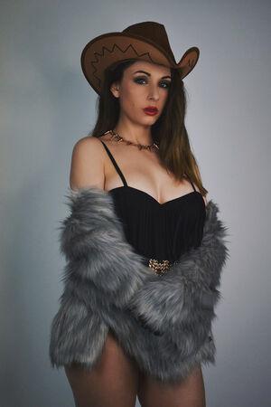 Giada Robin photo 438