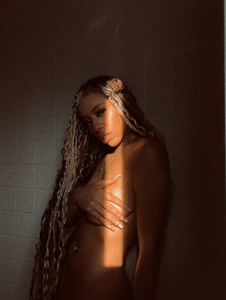 Giana Malise photo 8