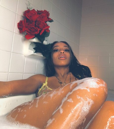 Giana Malise photo 19