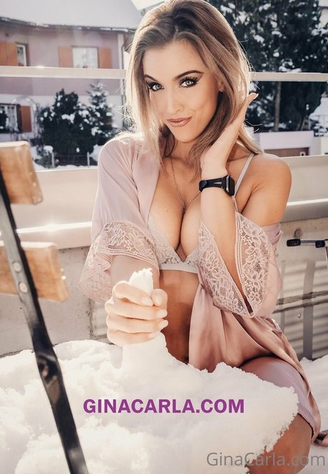 Gina Carla photo 451