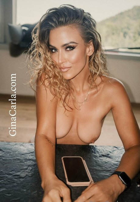 Gina Carla photo 1003