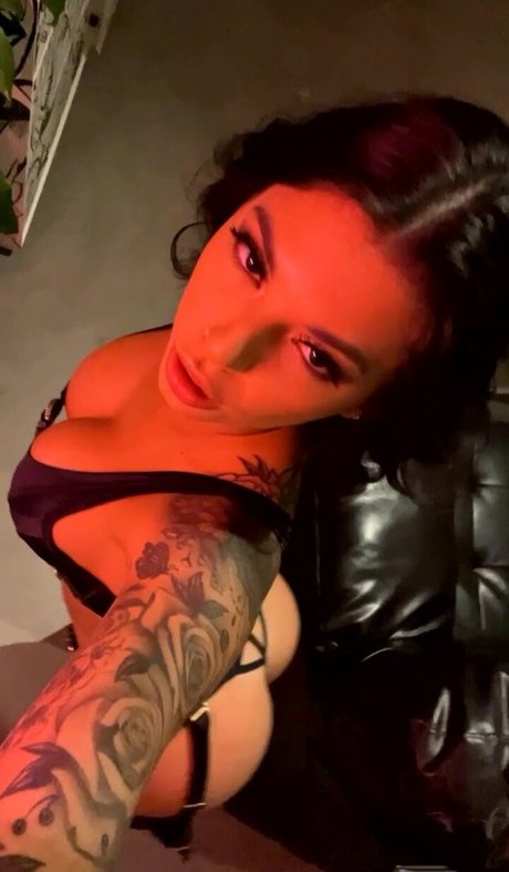 Gina Valentina photo 367