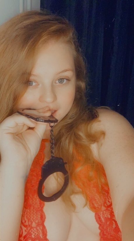 Gingercookie1997 photo 34
