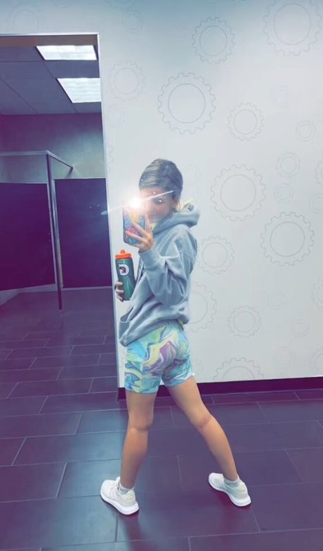 Gingiehippie photo 14