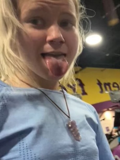 Gingiehippie photo 18