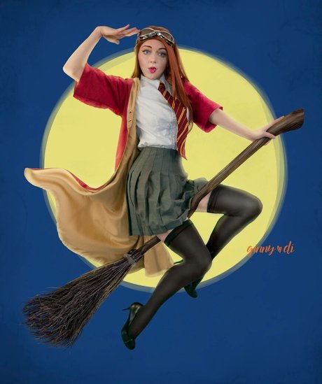 Ginny Di photo 9