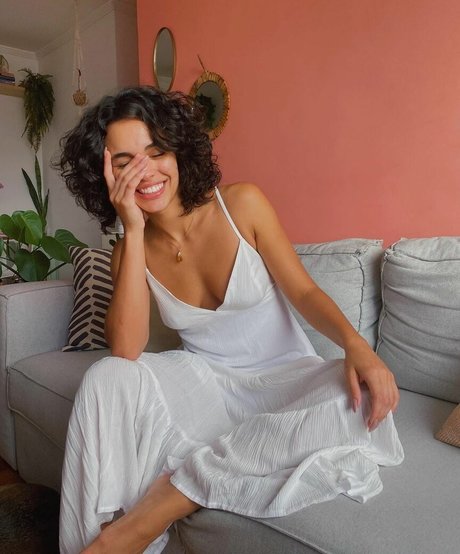 Giovana Cordeiro photo 66