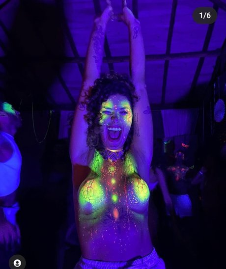 Giovana Fagundes photo 4