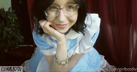Girlbotdiv photo 95