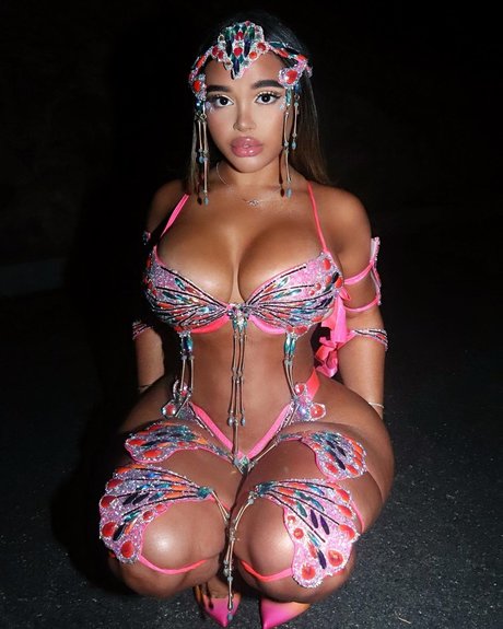 Giselle Lynette photo 14