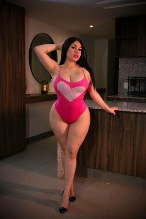Giselle Montes photo 94