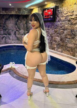 Giselle Montes photo 106