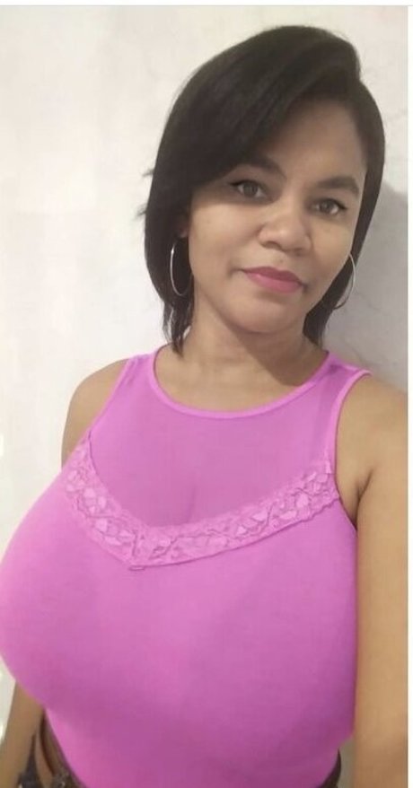 Gisselle F photo 4