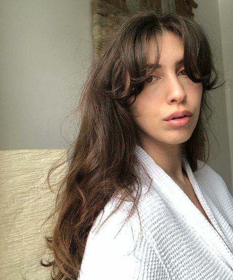Giulia photo 323