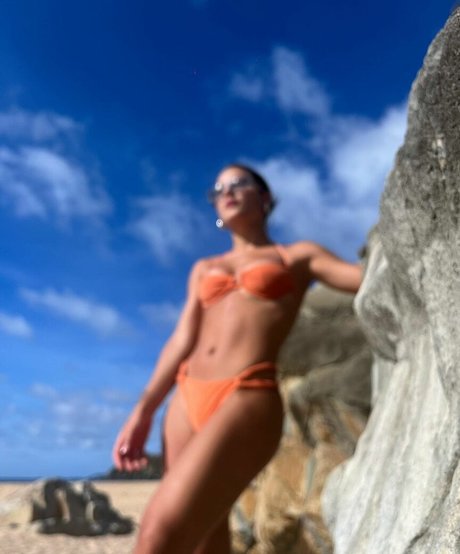 Giullia Buscacio photo 12
